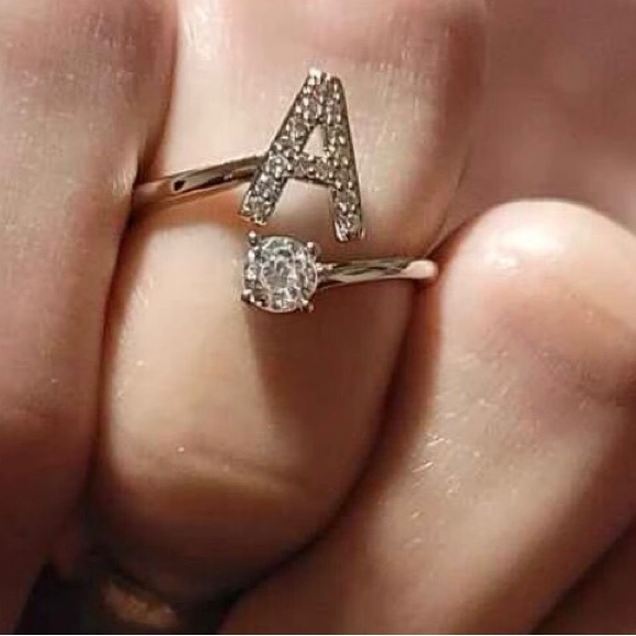 🤩 Letter “A” Cubic Zircon Silvertone Adjustable Ring NWT - Picture 2 of 10